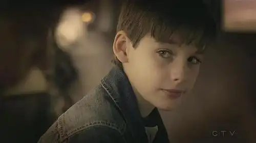 小天使弟弟也好懂事好乖,每次一回忆弟弟我必哭(;(;`)弟弟比肖恩还小