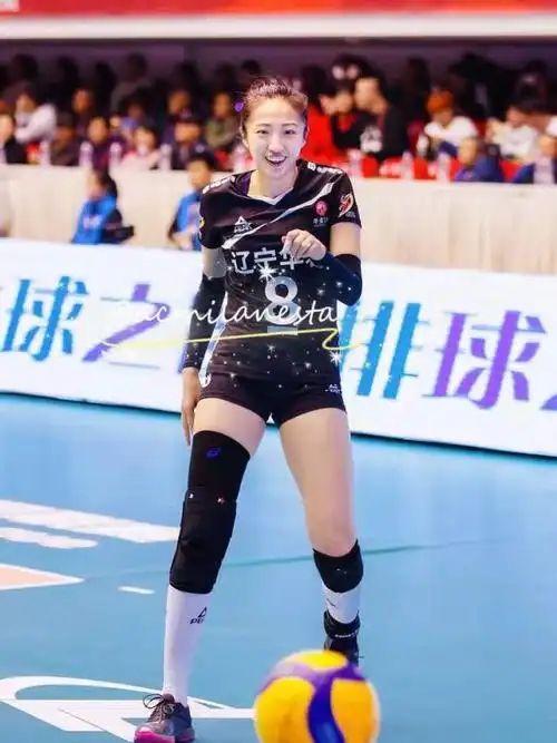 丁霞最新美照,唇红齿白,肤若凝脂,她才是女排最漂亮的运动员!
