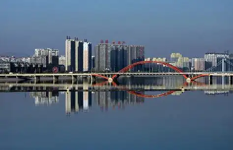 国庆中秋双节旅游诗词(龙城区诗词学会喜迎"国庆""中秋"双节诗词选)