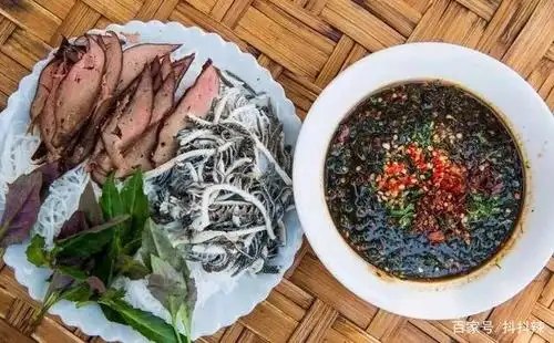 撒撇丨德宏美食的终极奥秘