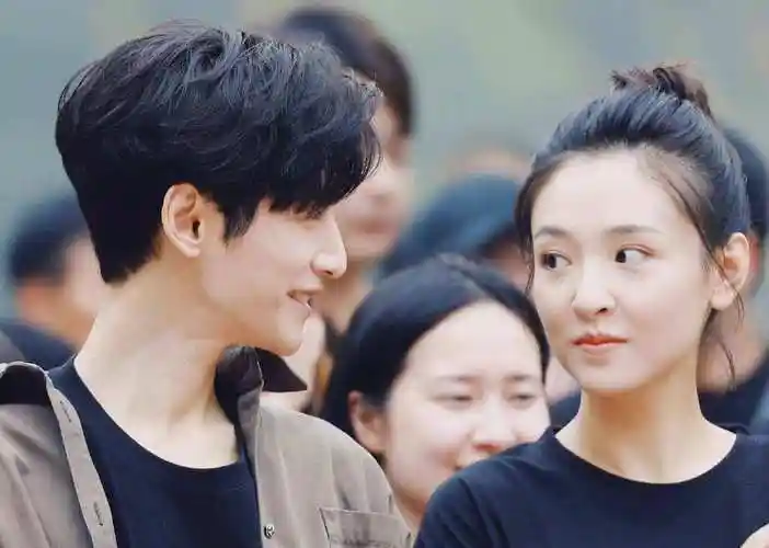 谢谢你《追光者》,时隔七年邀请罗云熙 吴倩再次合作!__财经头条