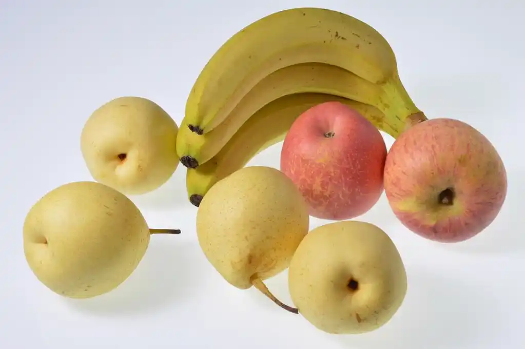 香蕉苹果和梨,作为一种水果的香蕉苹果和梨都非常鲜美,营养丰富