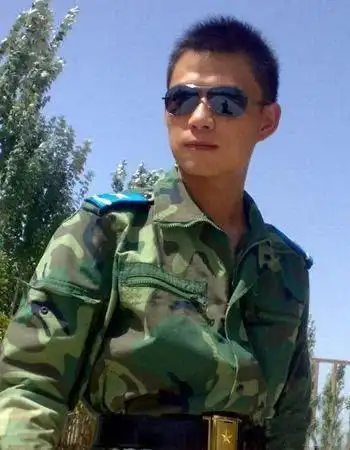 为什么解放军都必须留短发看完才知道原来发型这么重要