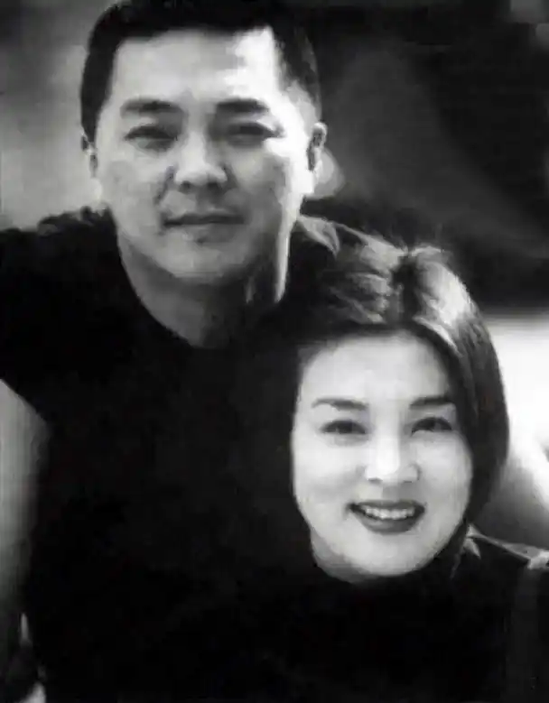 赵明明:主演《女人不是月亮》爆红,失败的婚姻让她疼痛至今