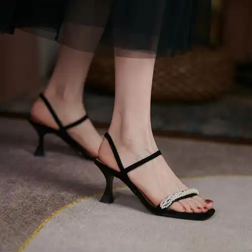 凉鞋2021年新款方头细跟仙女风露趾时装凉鞋夏季简约一字带高跟鞋