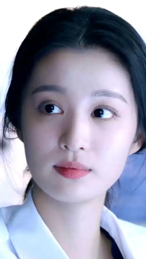 颜值美女王楚然