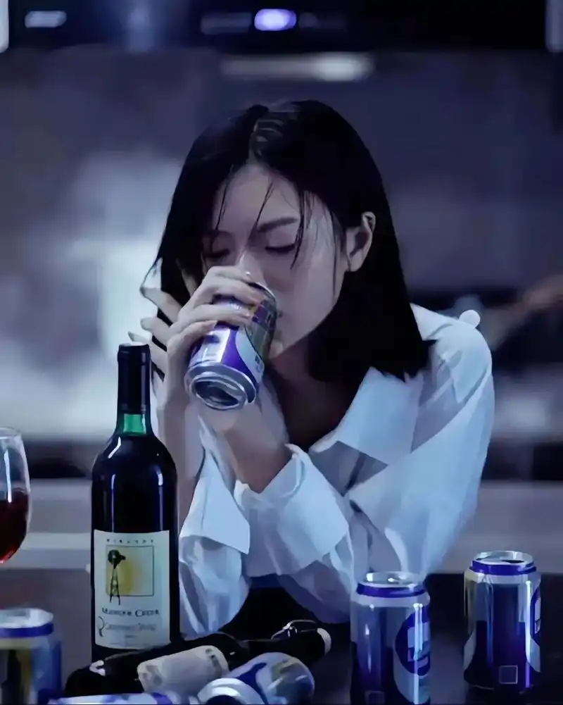 有时间真想大哭一场,因为心里憋屈,压抑的心情,有太多的无奈