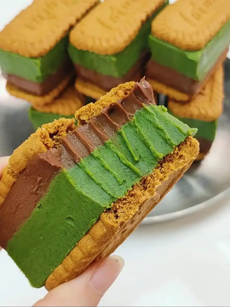 太好啃了后悔才做这个生巧夹心饼