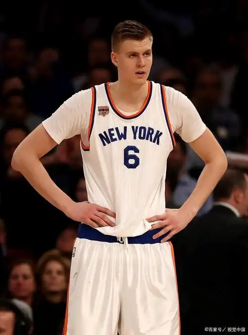 尼古拉·约基奇,一位来自欧洲的篮球运动员,如今正在nba联盟中展现他