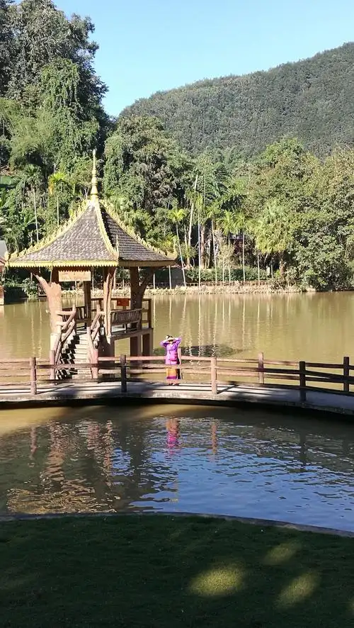 西双版纳孔雀山庄