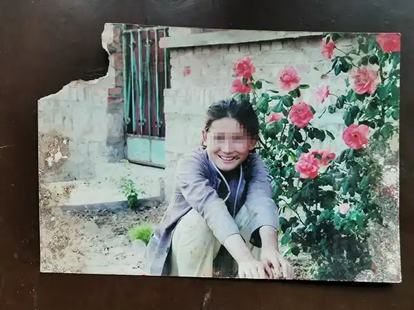 山东被虐致死女子生前三次电话求熟人让我叔买部手机送来