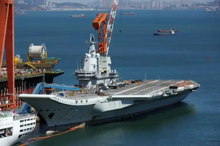 大连造船厂航母 黑海造船厂-图片大观-奇异网