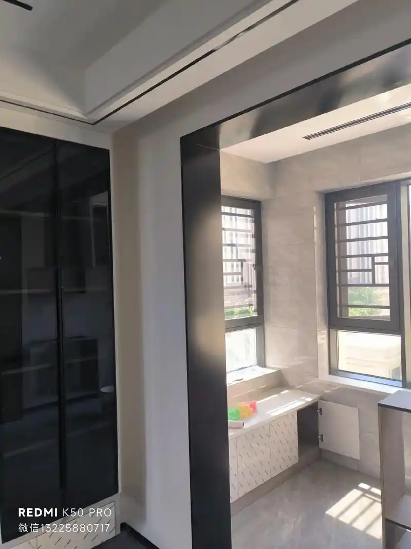 5公分哑光黑极窄阳台门套.看面:1.5公分(看面正常的范 - 抖音