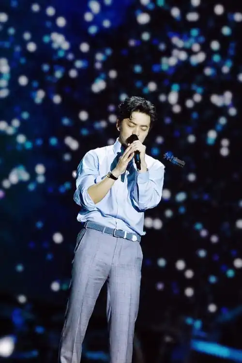 李健万州时光classic演唱会