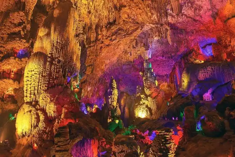 安顺旅游景点推荐