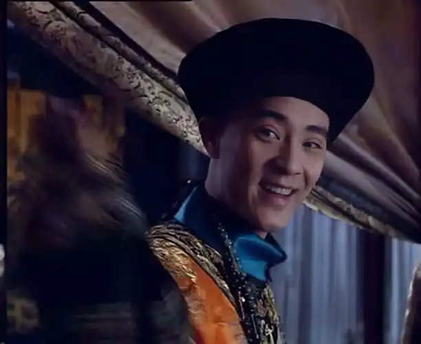 此后,李光洁还出演了《乾隆王朝》,《军人机密》等电视剧,但并没有