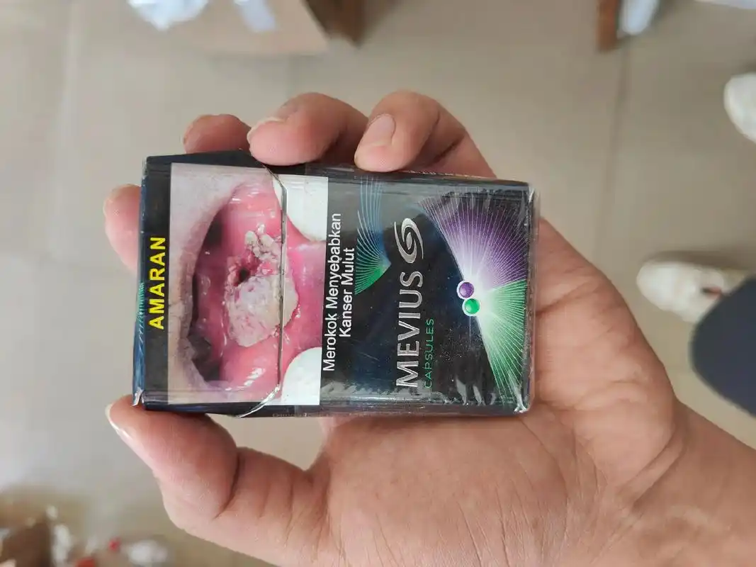 外国警示烟盒.外国警示烟盒,吸烟有害健康#烟盒 #烟卡 #吸 - 抖音