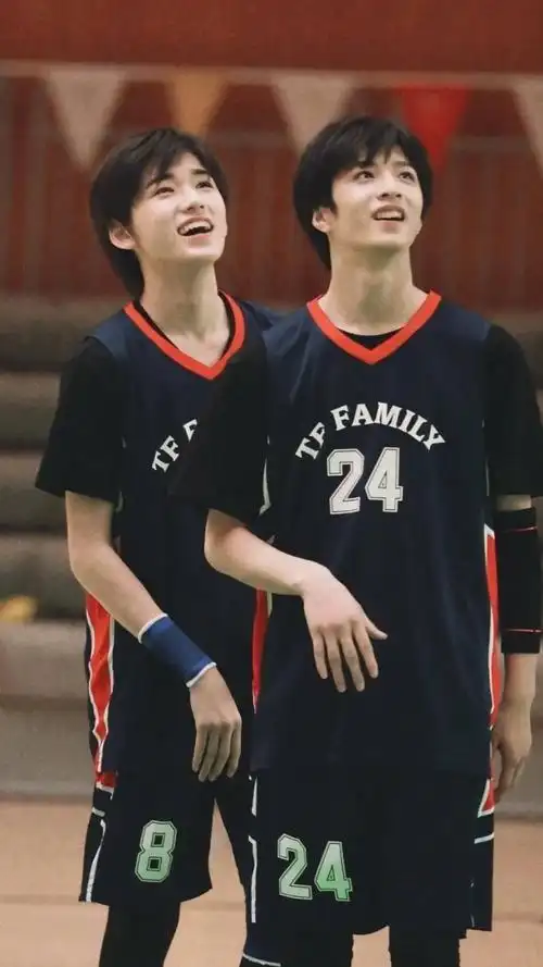 快来看文轩cp在线撒糖!