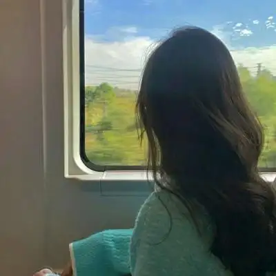 祁宋ins森系女生真人唯美头像