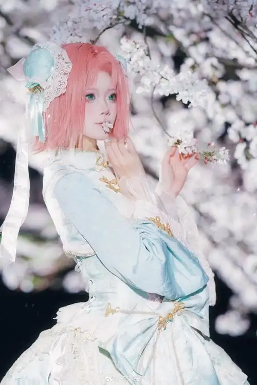 置顶火影忍者超话#cosplay##春野樱##春野樱0328生日快乐##lolita私设