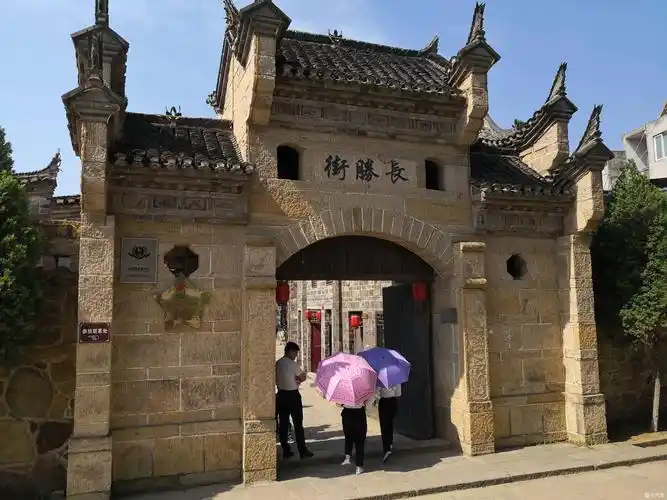 红安七里坪长胜街红色之旅