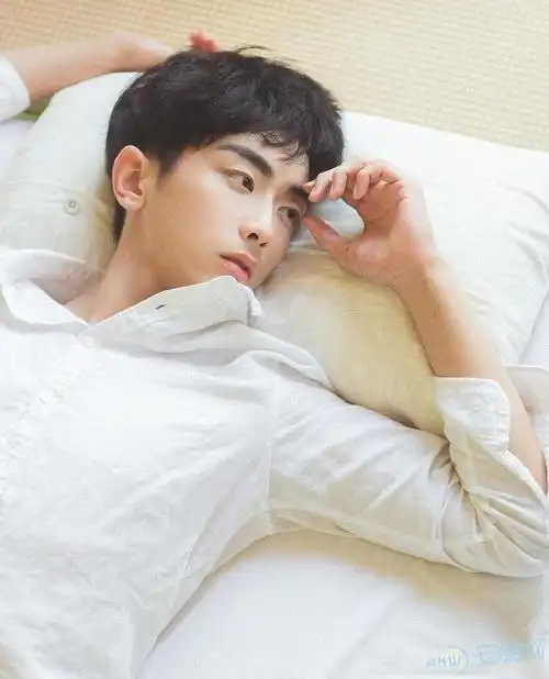 属羊白羊座男生的性格(图)