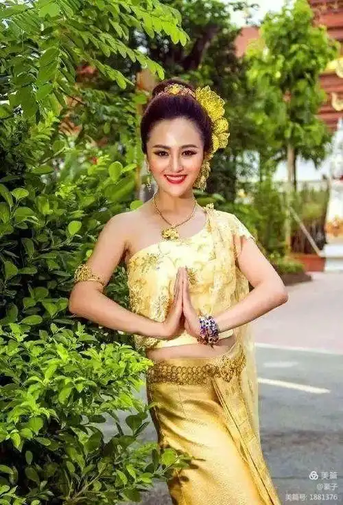 美丽的傣族姑娘