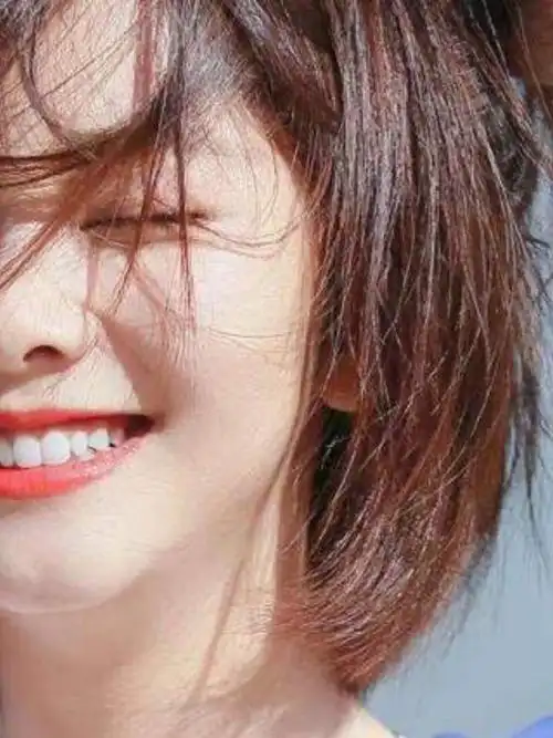 下巴有条沟,你可能是被百里挑一的下巴