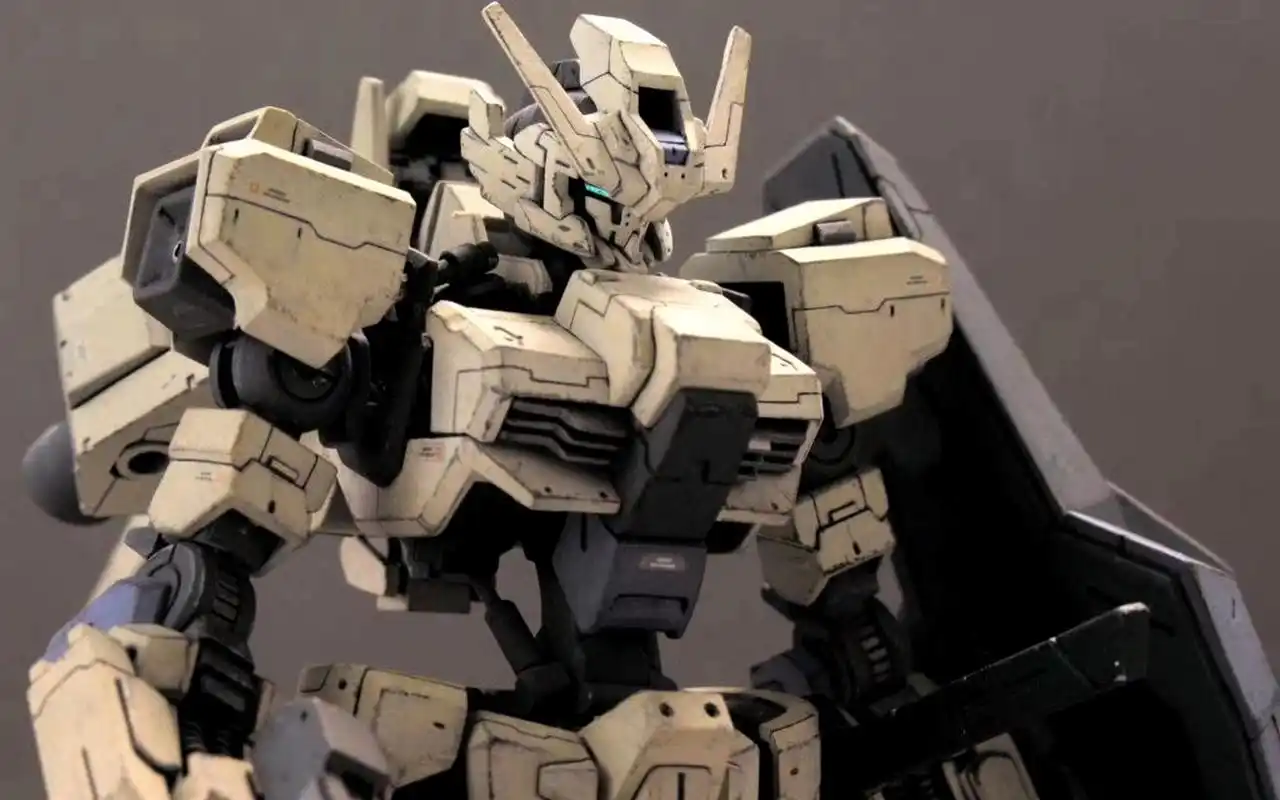 模型欣赏:机动战士高达 铁血的孤儿 hg 亚斯塔禄高达复兴型ii,by p