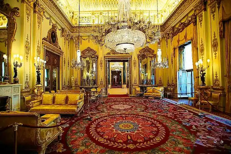 英国王宫白金汉宫英国首相府唐宁街10号游记