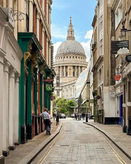 夏日里的伦敦街头95