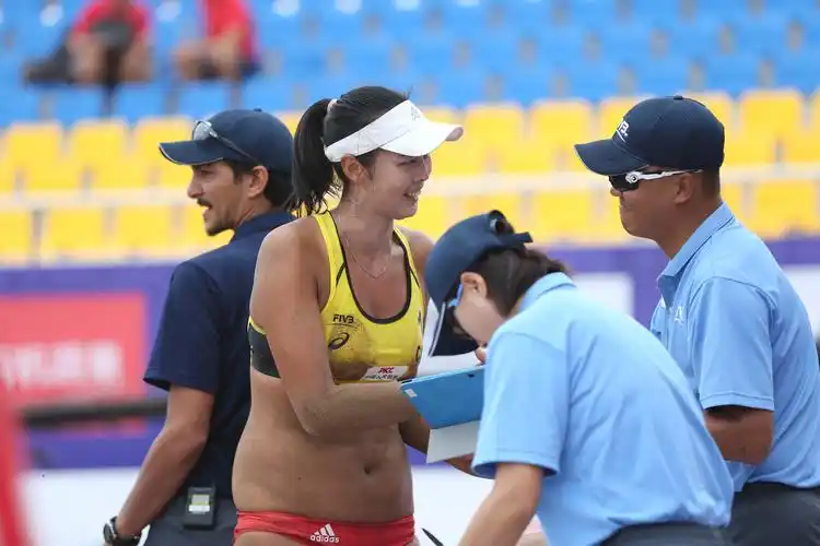 中国沙排遗憾两负奥运会资格仍有希望