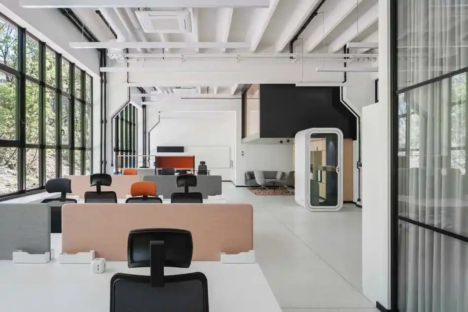 饮料总部办公室装修设计