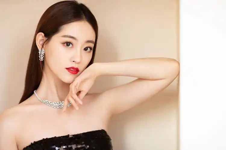 祝绪丹性感写真壁纸