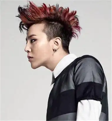 非主流红色鸡公头发型 好看的鸡公头发型颜色图片