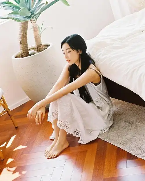 清纯元气的兔系少女,日系风格ins写真,来看看李玹珠ins吧!(8.