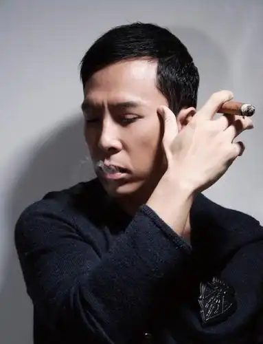 预告:甄子丹今日12:30揭秘一代宗师《叶问》