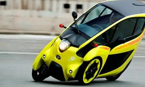 上班族的最爱,丰田1万块倒三轮正式上市,网友:北上广专用!_东方汽车