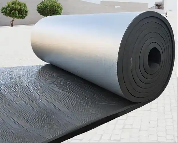 自粘保温隔热棉橡塑板吸音防潮阻燃楼顶阳光房隔热管道水箱保温板