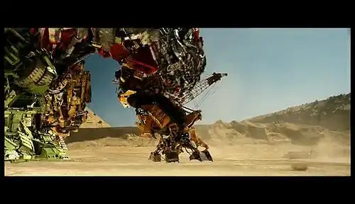 《变形金刚2》最新片花 大力神宏伟曝光
