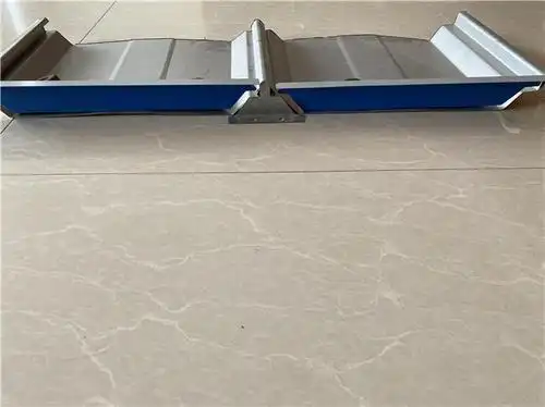 820檐口彩钢板封堵屋脊泡沫堵头