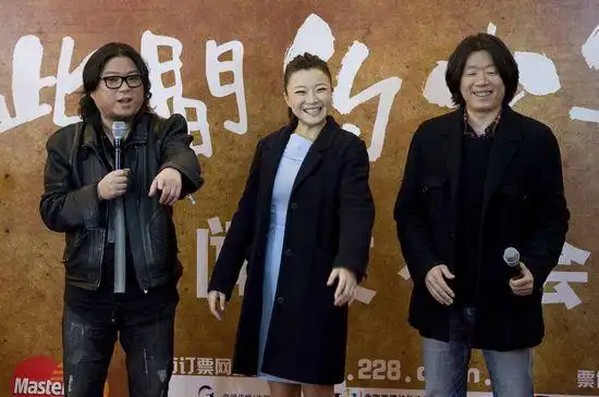 从左至右:《青春无悔》(高晓松作品集,1996)