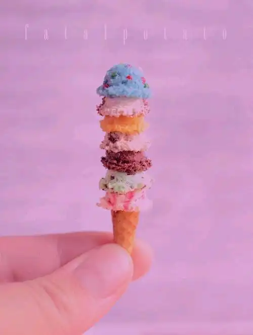 树脂粘土 迷你 萌物 软妹 少女心 粉色 卡通 可爱 人物 萌萌的 手机