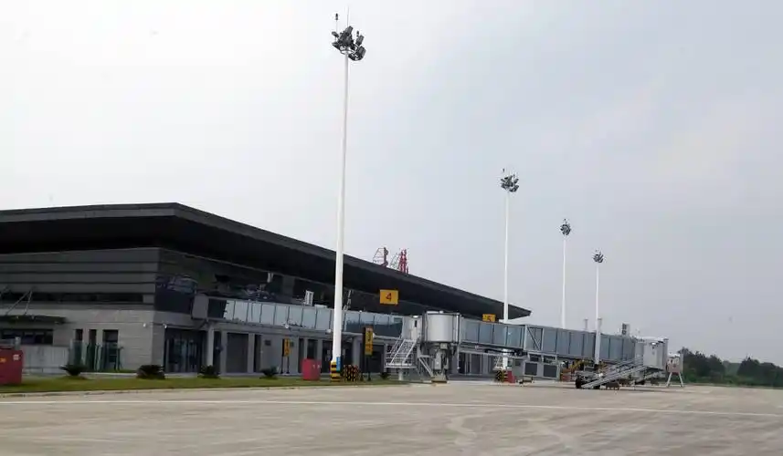 大美上饶幸福起飞明天三清山机场正式通航