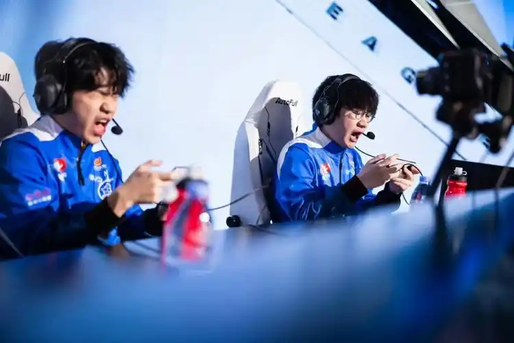 各位小伙伴,你们看好estarpro战队吗?