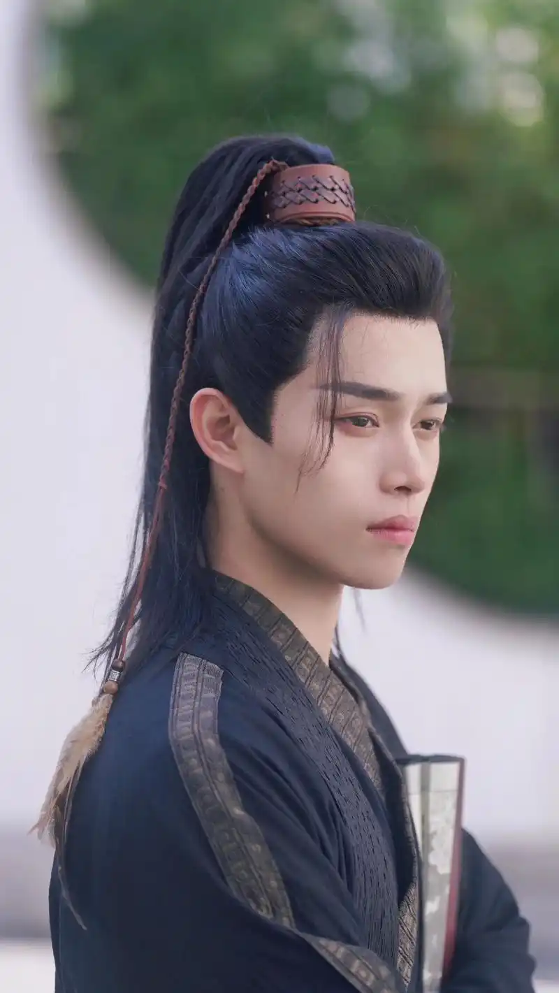 是你心目中古偶男主的样子嘛.#绝美古风 #小说男主脸 #古装