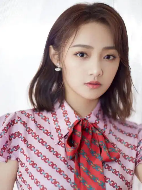 吴佳怡代言费,吴佳怡广告代言,吴佳怡形象代言价格,万事成明星代言