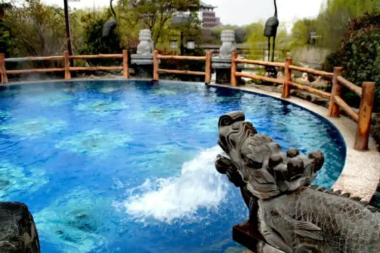 蓝田汤峪泡温泉