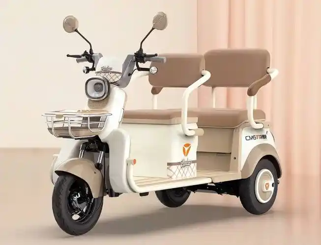 雅迪推出冠能cm6测评:能边骑边充电,续航120km电动小三轮车由于十分