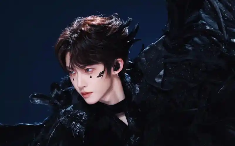 【刘宇】这才是有诚意的年末改编!化身孤岛的鲸 next level舞台